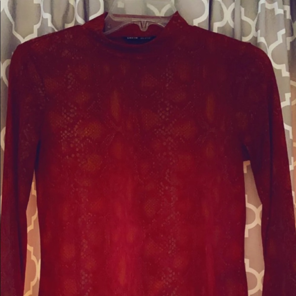 Snake print top